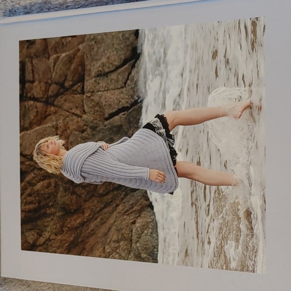 🌻 Knit, Swirl Book - Picture 3 of 7